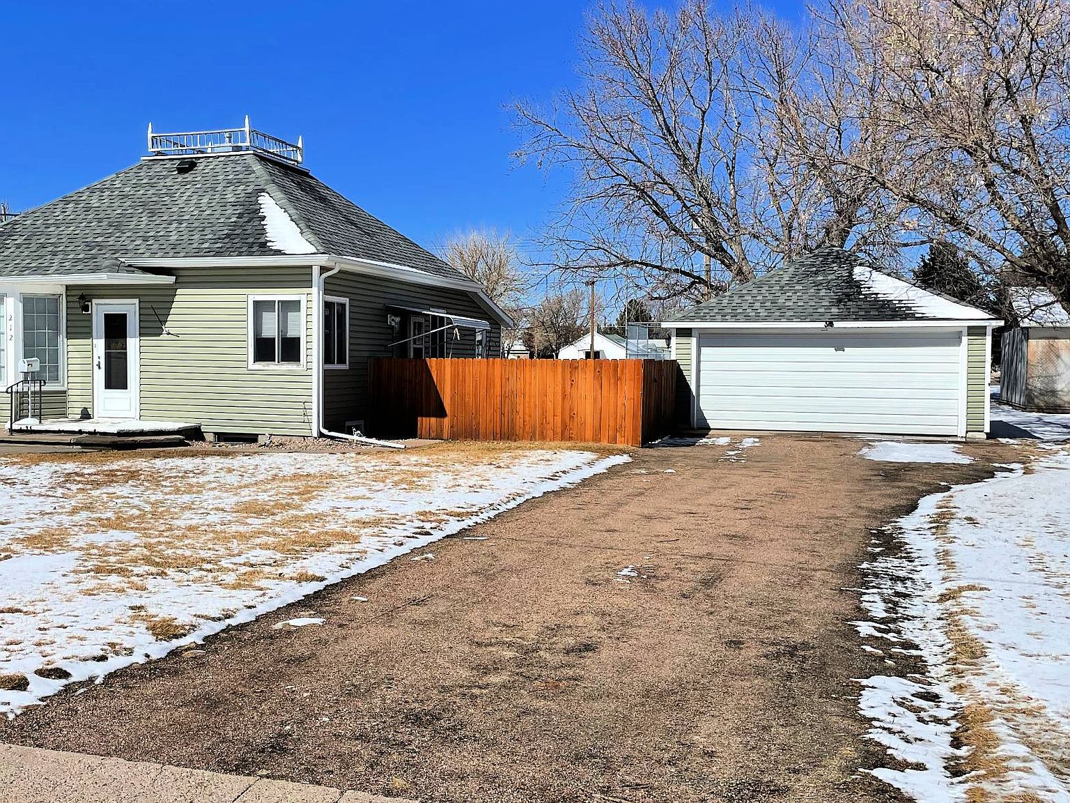 212 E 7th St, Julesburg, CO 80737 Zillow