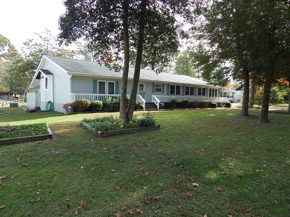 1st image of 34441 Holly Pine Dr