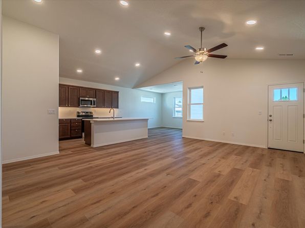 761 Spyglass Dr