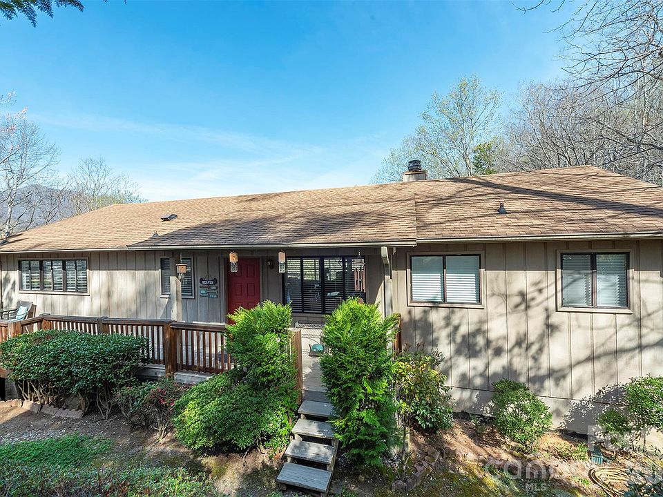 1st image of 145 White Pine Dr