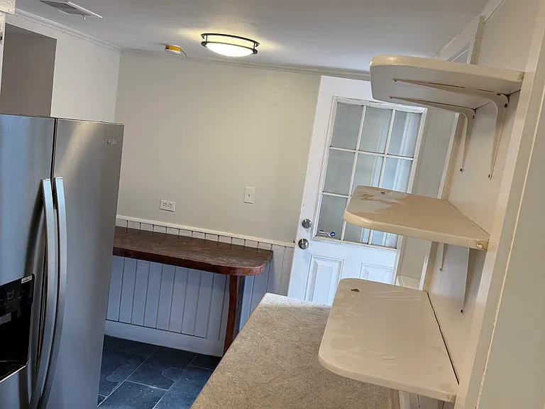 707 Barnard St #1 — Photo 13