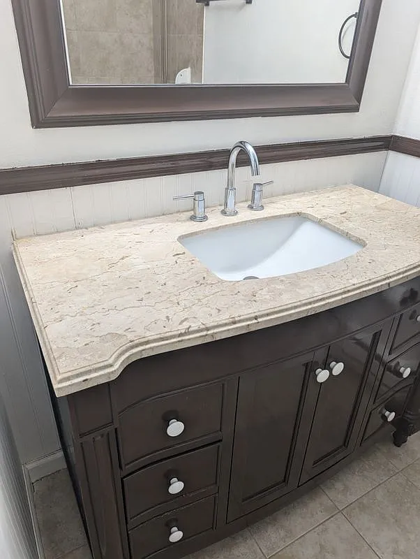 2 bed, 1.0 bath, 768 sqft, $1,050 — Photo 3