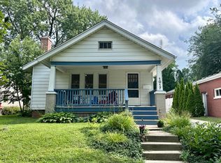 1017 W William St, Champaign, IL 61821