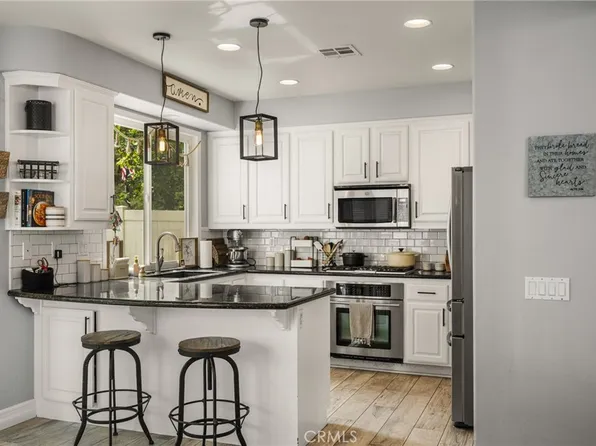 8346 E Quiet Canyon Ct, Anaheim, CA 92808