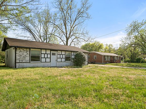 4th image of 3329 Kings Ln