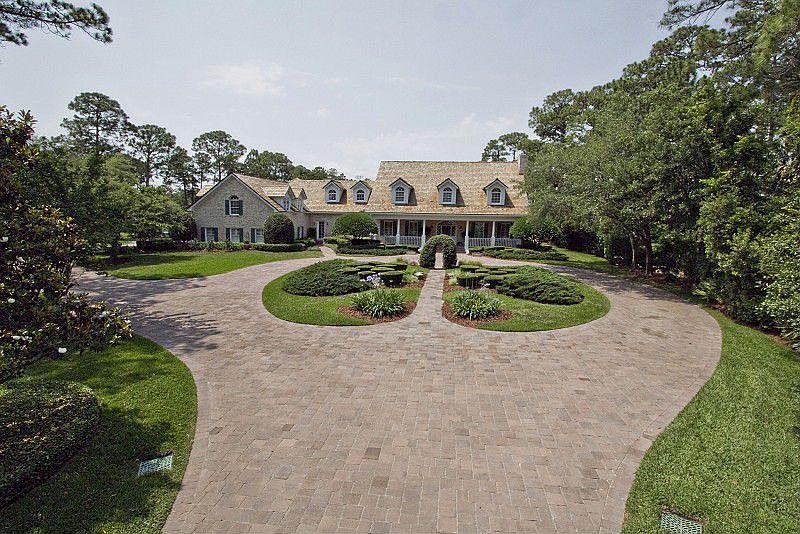 1st image of 7260 Oakmont Ct