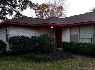 8606 Robindell Dr, Houston, TX 77074