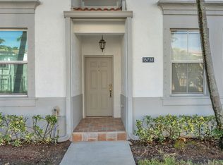 15738 SW 41st St #105, Hollywood, FL 33027