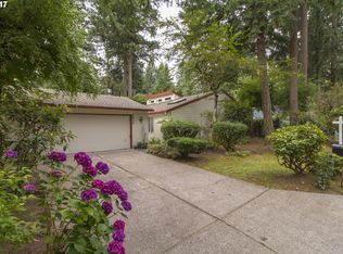 4950 Centerwood St, Lake Oswego, OR 97035
