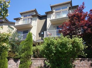 3912 California Ave SW #A, Seattle, WA 98116