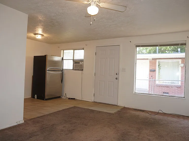 188 E. Baird Ave. — Photo 3