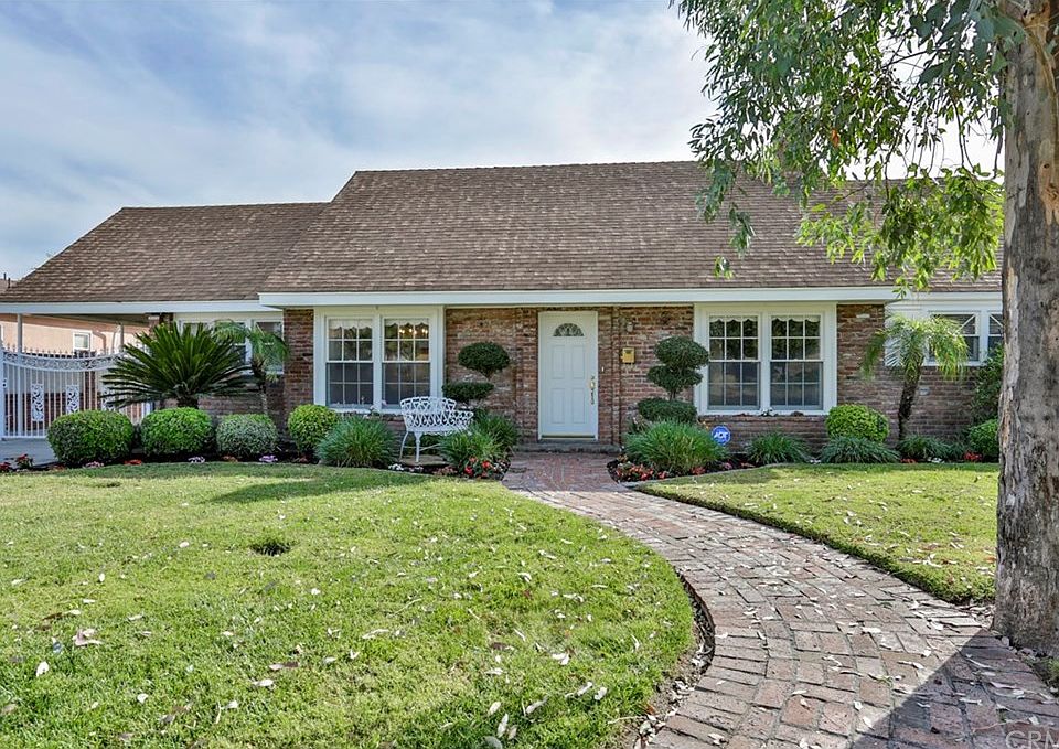1st image of 777 Glendenning Way