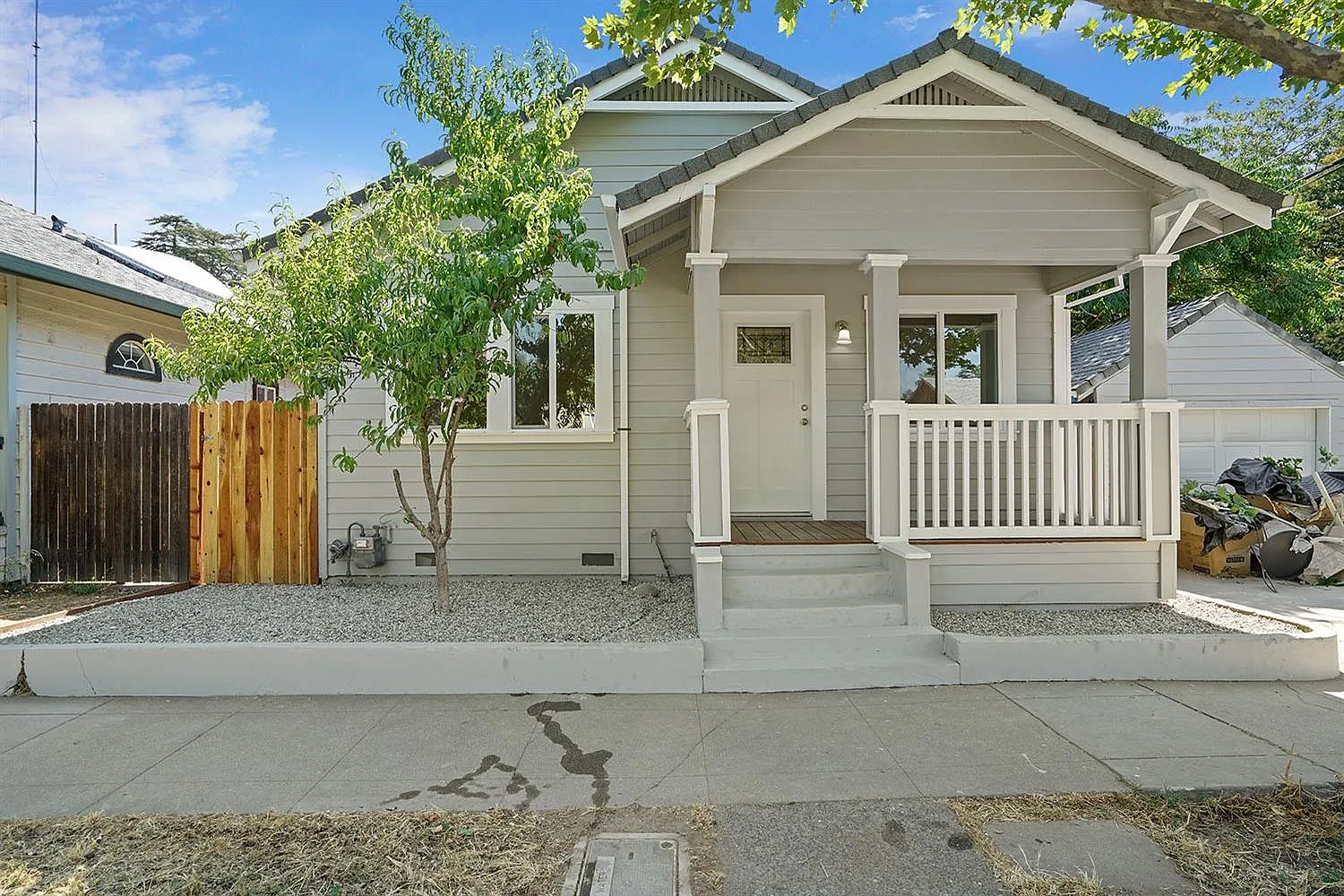 3131 37th St photo 1