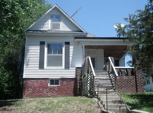 905 W Reed St, Moberly, MO 65270