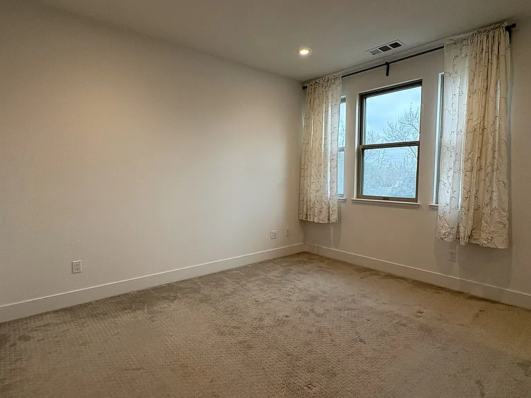 1381 W Middlefield Rd — Photo 22