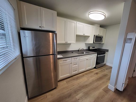 3rd image of 2235 Church Ln APT G