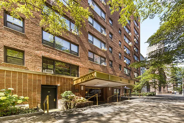 Rented by Nest Seekers International | media 17