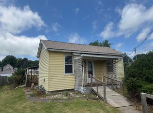 1010 Lombard St, Muscatine, IA 52761