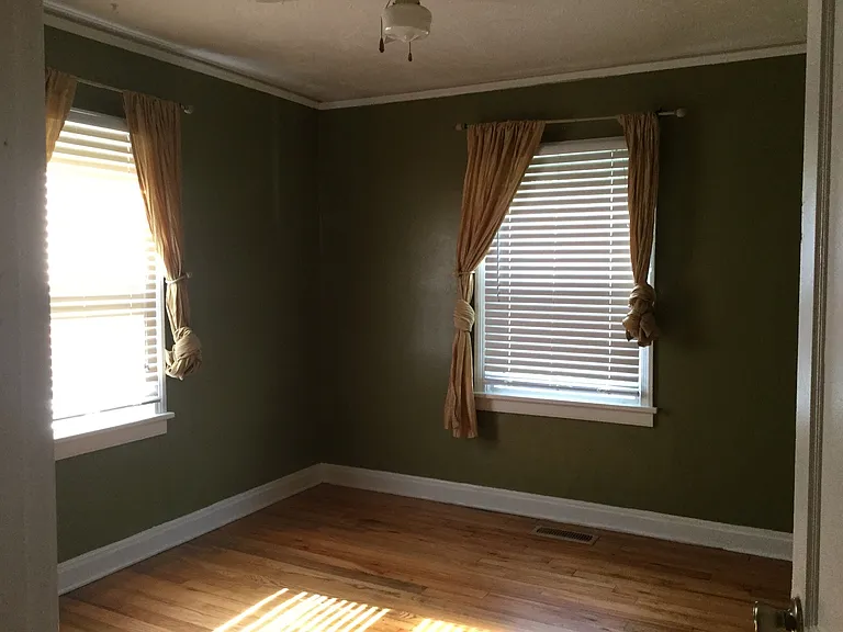 1620 Colonial Way — Photo 6