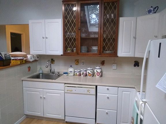 5th image of 5 Arlington St Floor 2