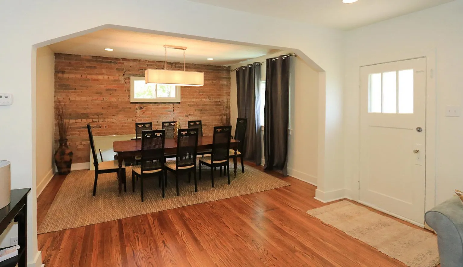 138 W Girard Ave — Photo 4