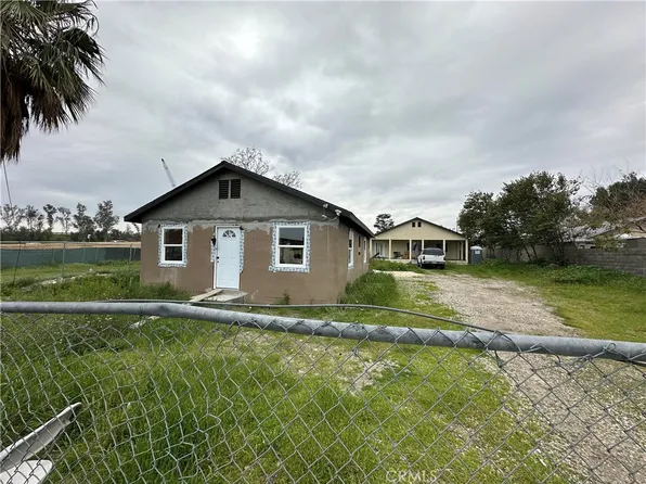 10162 Vine St, Bloomington, CA 92316