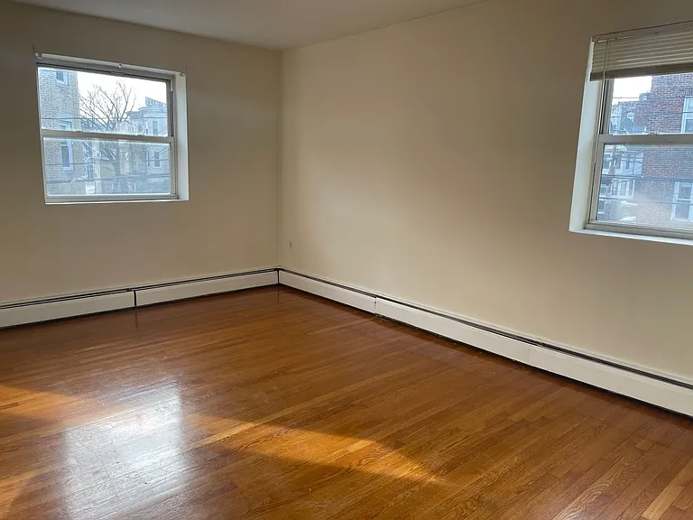 40 Gardner St #24 — Photo 6