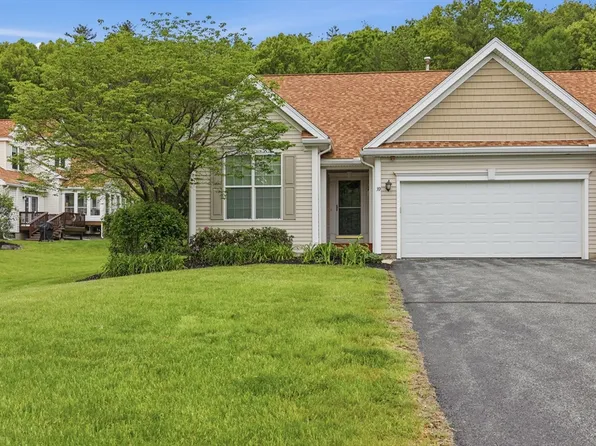 39 Brook Ln Unit 39, Berlin, MA 01503