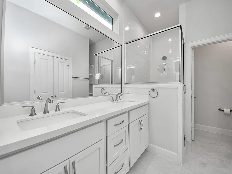 9577 Neuens Rd #B — Photo 23