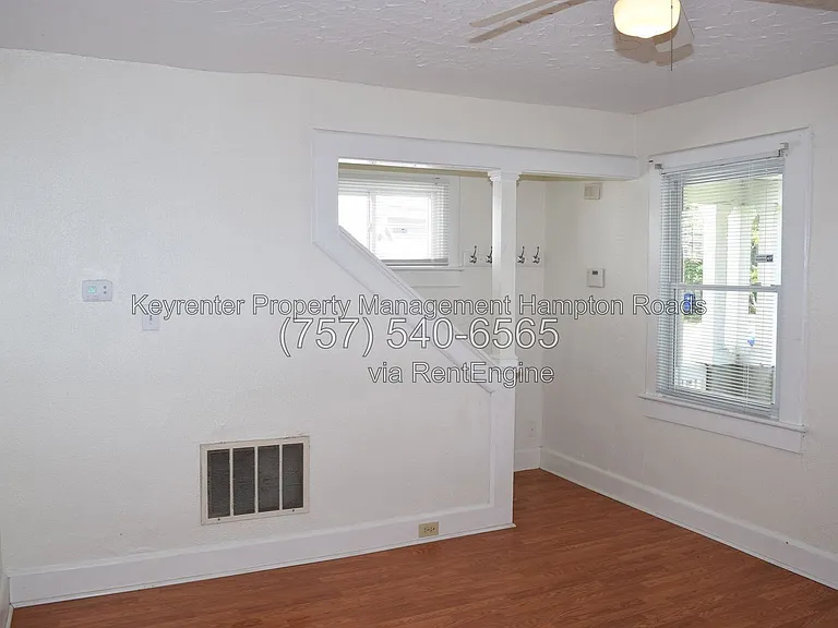 857 W 41st St — Photo 4