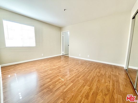 5th image of 8722 Burton Way #104