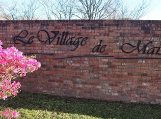 La Rue De Cour, Eunice, LA 70535