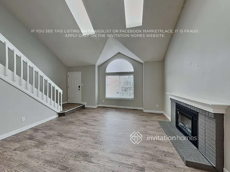 10418 Strasburg Way — Photo 5