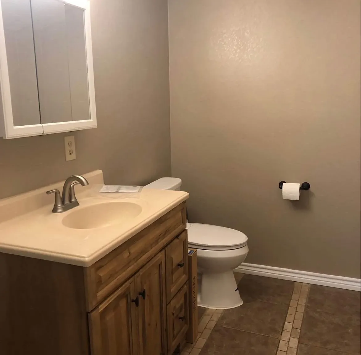 2 bed, 1250 sqft, $1,350 — Photo 1