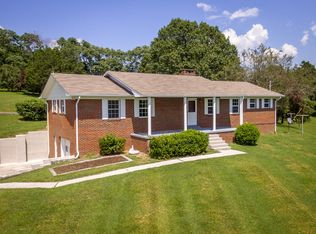 4591 S Davy Crockett Pkwy, Morristown, TN 37813