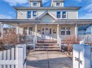 31-33 Burr Ave, Hempstead, NY 11550