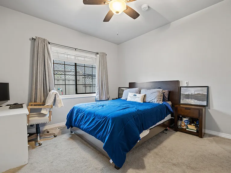 470 Eastin Dr — Photo 13