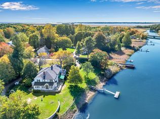 15 Academy Ln, Old Lyme, CT 06371