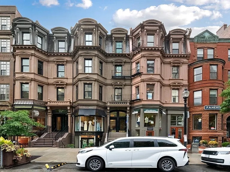 121 Newbury St #PENTHOUSE — Photo 24