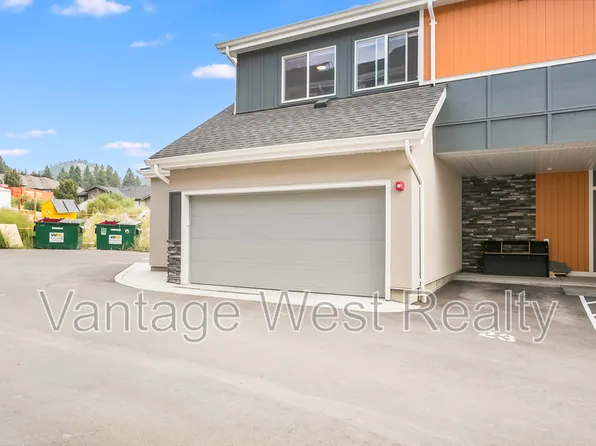 685 Boynton Pl, Kelowna, BC