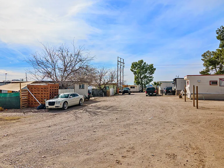 9612 S Nogales Hwy #3 — Photo 8