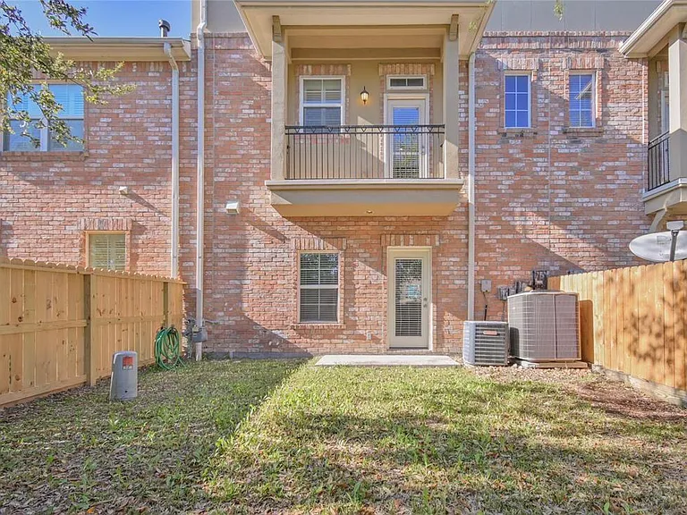 42 Versante Ct — Photo 13