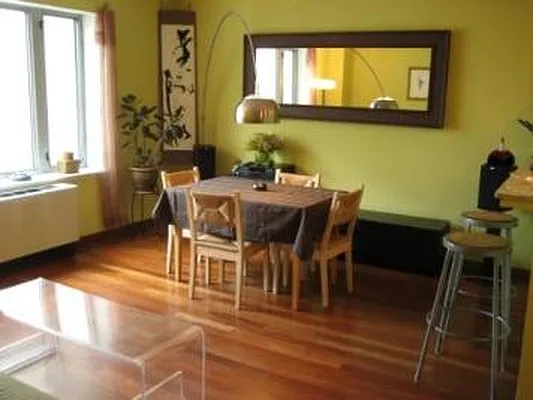 Sold by Corcoran | media 21