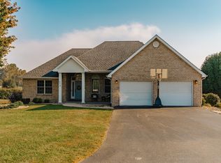 579 Lily Creek Resort Rd, Jamestown, KY 42629