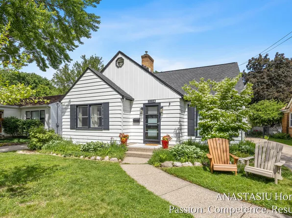 2238 Godwin Ave SE, Grand Rapids, MI 49507