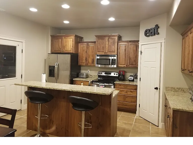 255 W 2700 N #26 — Photo 6