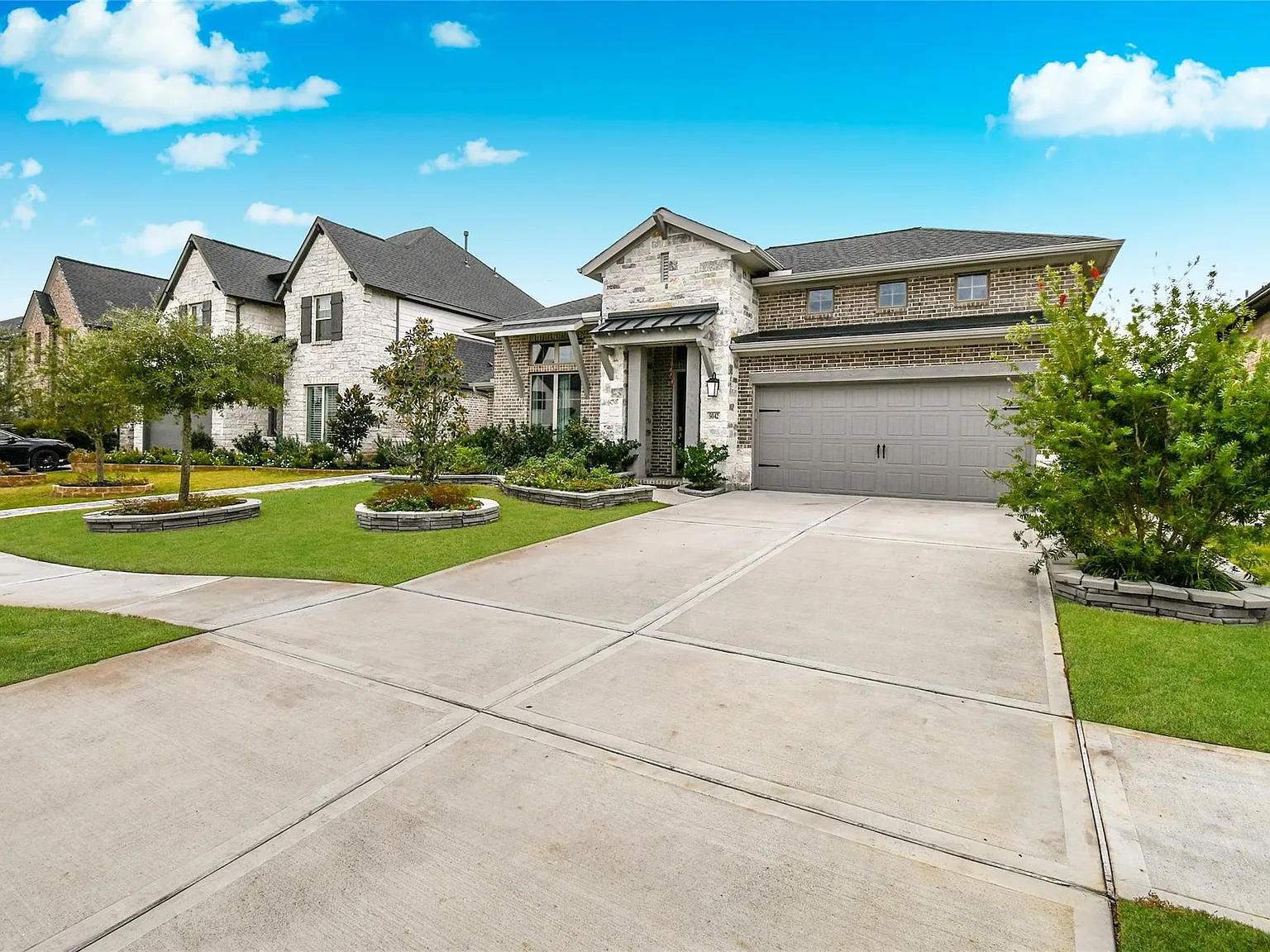 4 bed, 3.5 bath, 2761 sqft, $3,050 — Photo 4