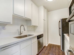 13157 Riverside Dr APT 205, Sherman Oaks, CA 91423