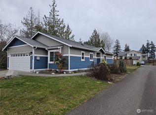 7796 Kildare Loop NW, Silverdale, WA 98383