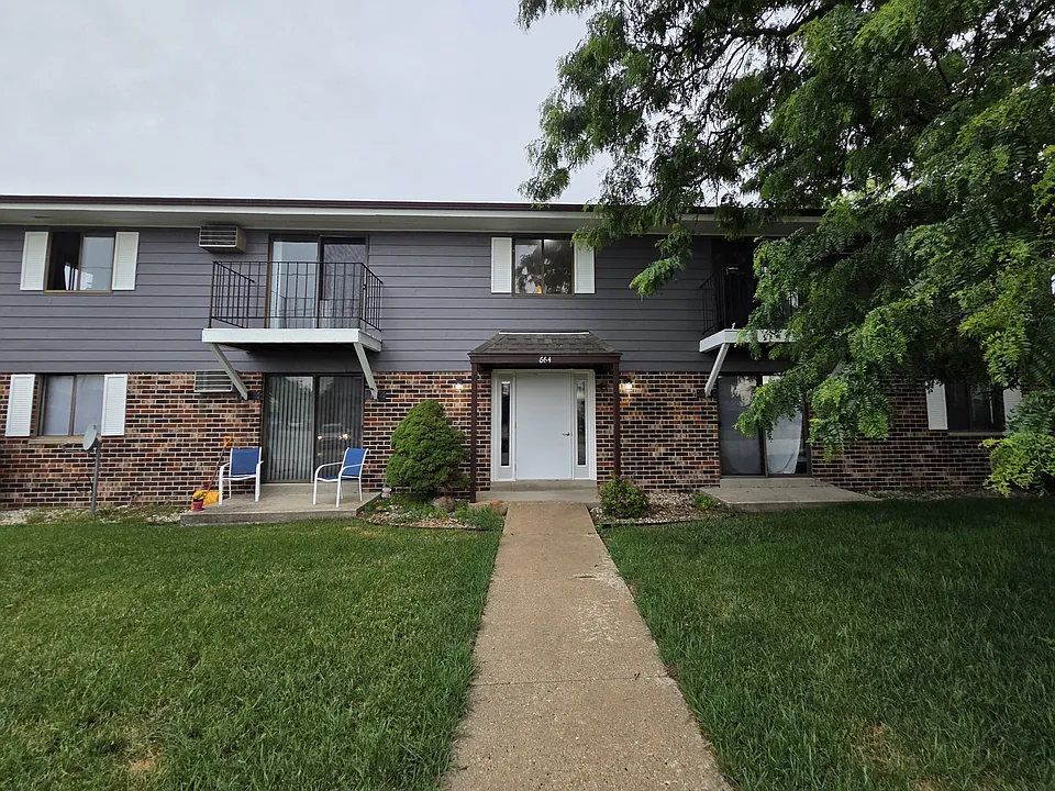 648 W State St #3